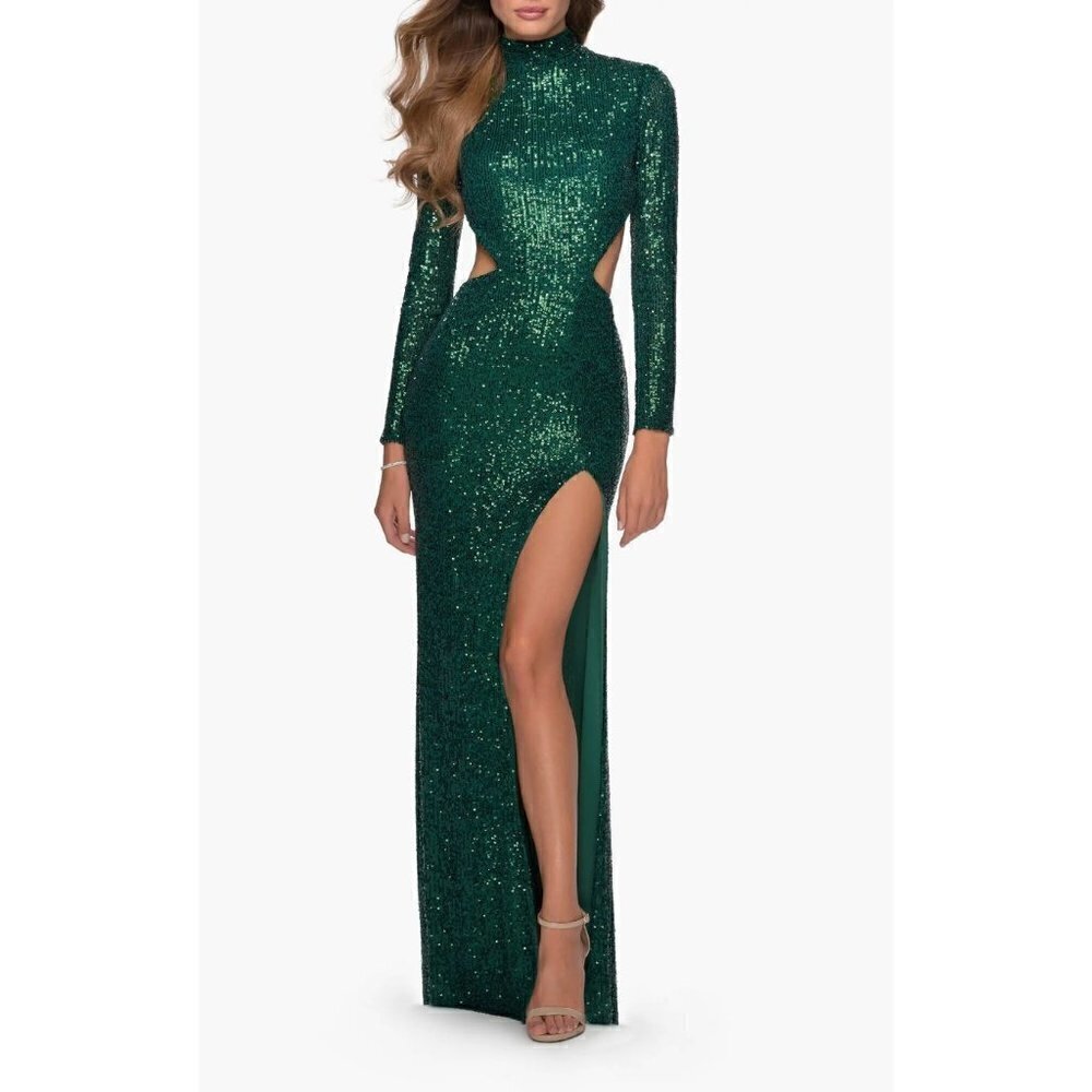 La Femme Size 10 Sequin Long Sleeve Back Cutout Gown Emerald Green *Thread Pull*